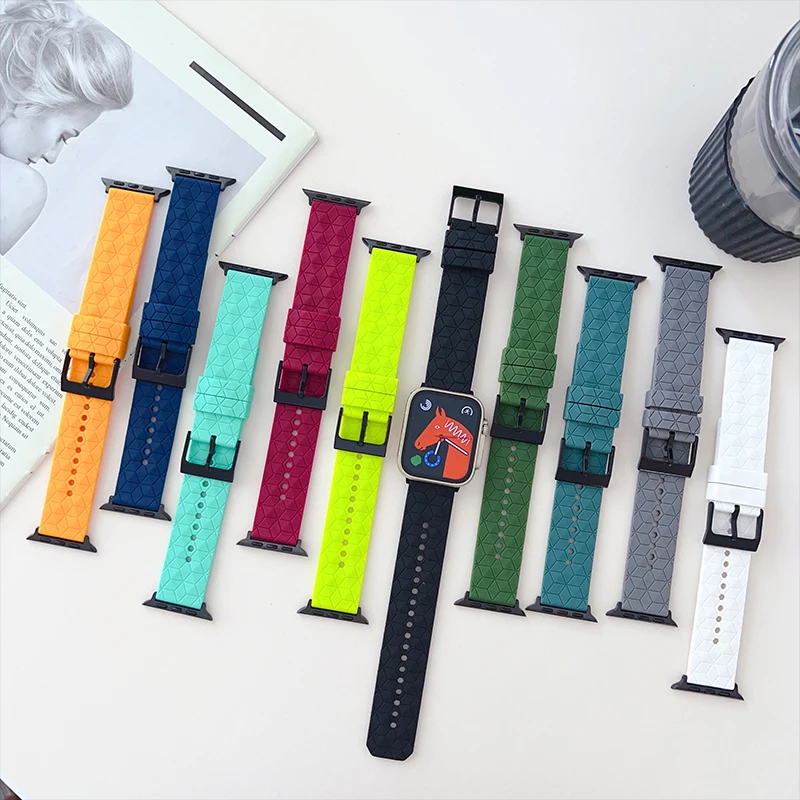 Correa de silicona para Apple Watch Ultra 2, banda con patrón de fútbol de 49mm, 41mm, 45mm para iwatch Series 9, 8, 7, 6, 5 SE, Correa deportiva de 44mm y 40mm