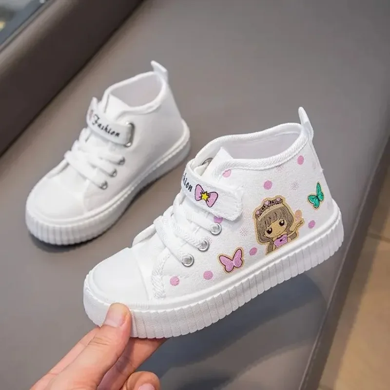 

Детская осенняя обувь с высоким берцем на мягкой подошве. Детская повседневная парусиновая обувь для девочек. Корейская версия. Мягкая подошва на липучке с круглым носком в горошек.