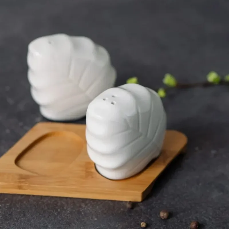 Nordic Simple Ceramic Spice Bottle Set Creative Leaf-shaped Salt Shaker 2-piece Pepper Shaker Seasoning Box Kitchen Decoration