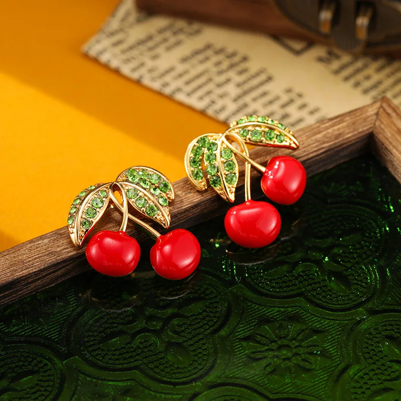 Enamel Cherry Brooch For Women Girls Cute Fruit Shape Pins Coat Bag Decor Office Casual Jewelry Gift