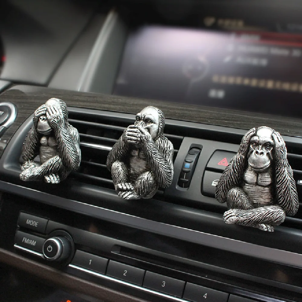 Car mounted gorillas no listen no lookno smell Car interior products creative resin decorative parts