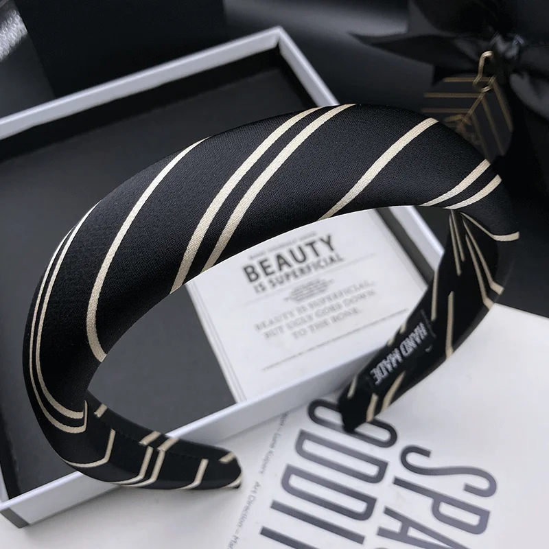 

New retro striped high skull top hair headband for women and adults, fashionable face wash headband with temperament