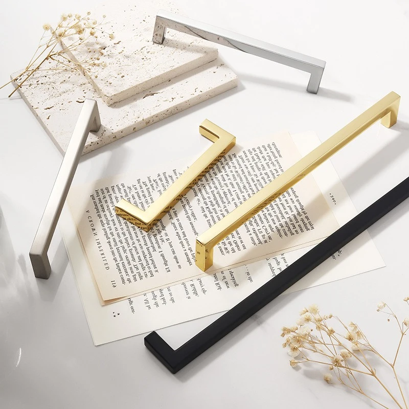 سبائك الألومنيوم مقابض باب خزانة الملابس نحى الطراز الحديث الأجهزة مقابض للخزانة مقابض باب المطبخ مقابض الأدراج