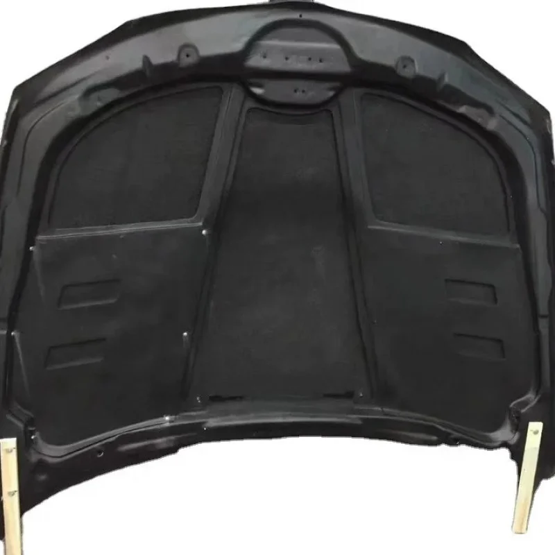 

Suitable E82 1M Style Carbon Fiber Hood 08-13