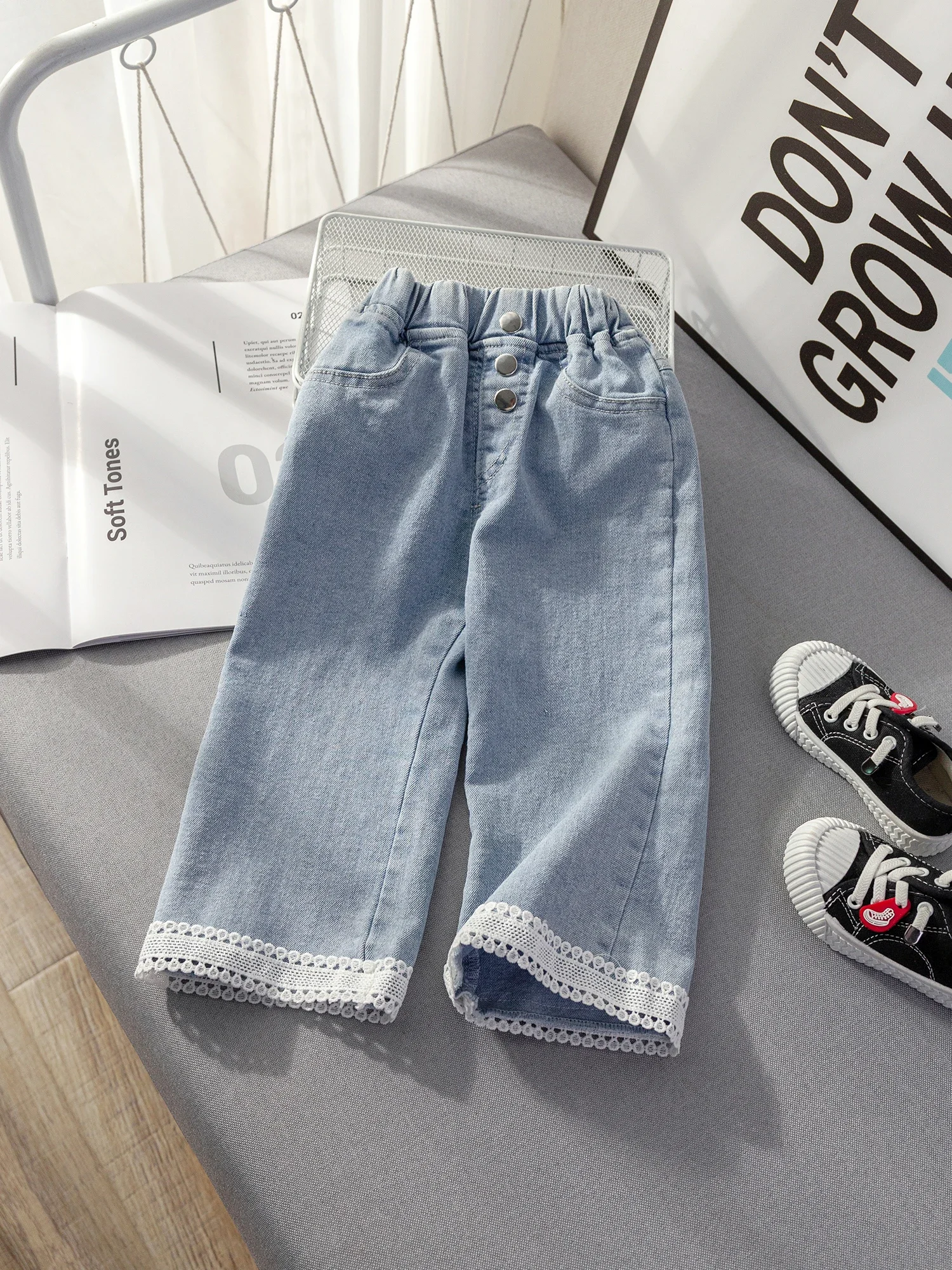 Children Denim Pants 2023 Spring and Autumn New Fashionable Girl Lace Lace Jeans Baby Wide Leg Korean Style Flare Pants Kids