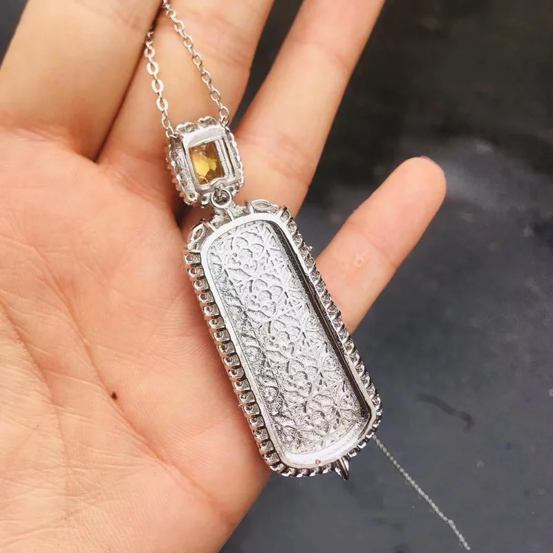 Natural Agate Green Chalcedony Long Wushi Brand Pendant Women's Fashion Necklace Pendant Jewelry