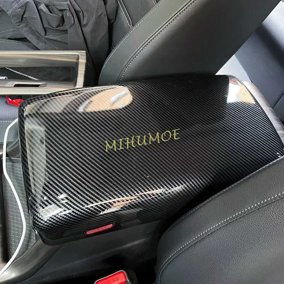 

Carbon Fiber Center Console Armrest Box Protector Cover For Honda CR-V 6th 2023 2024 2025 CRV Car Anti-Scratch Pad Accessories