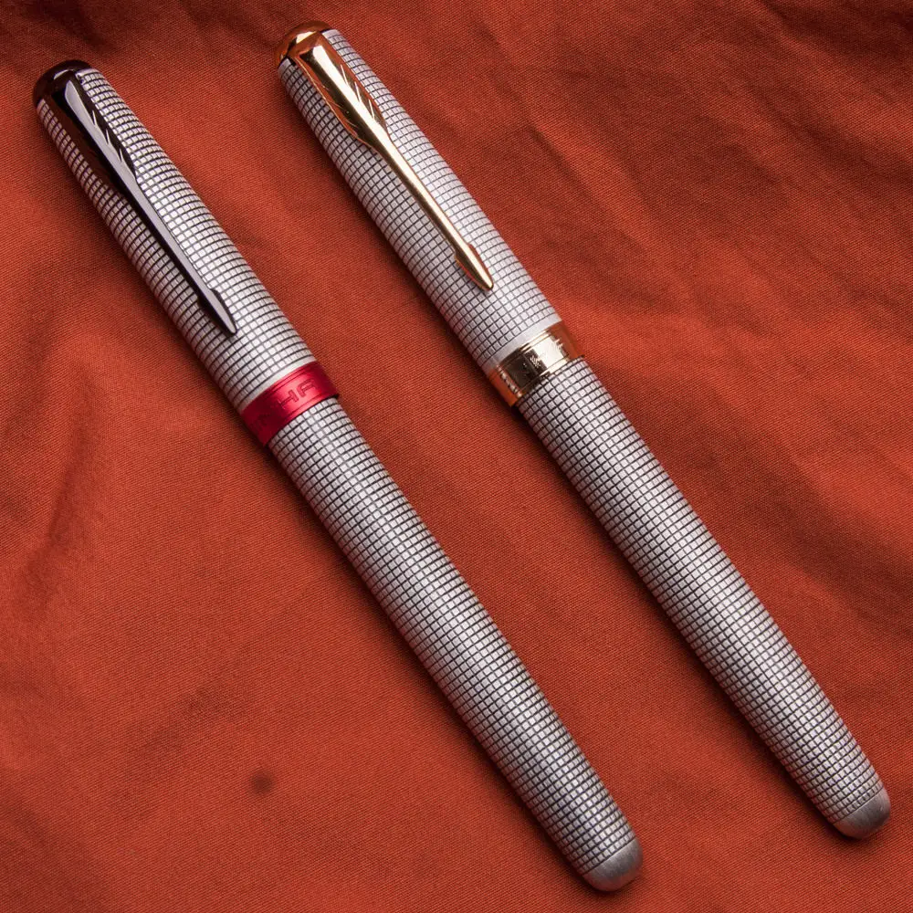 

Ручка-роллер Jinhao 75 Silver Grid Red Rhyme с полированным пером для студентов, для практики письма, с чернилами, металлическая, для офиса