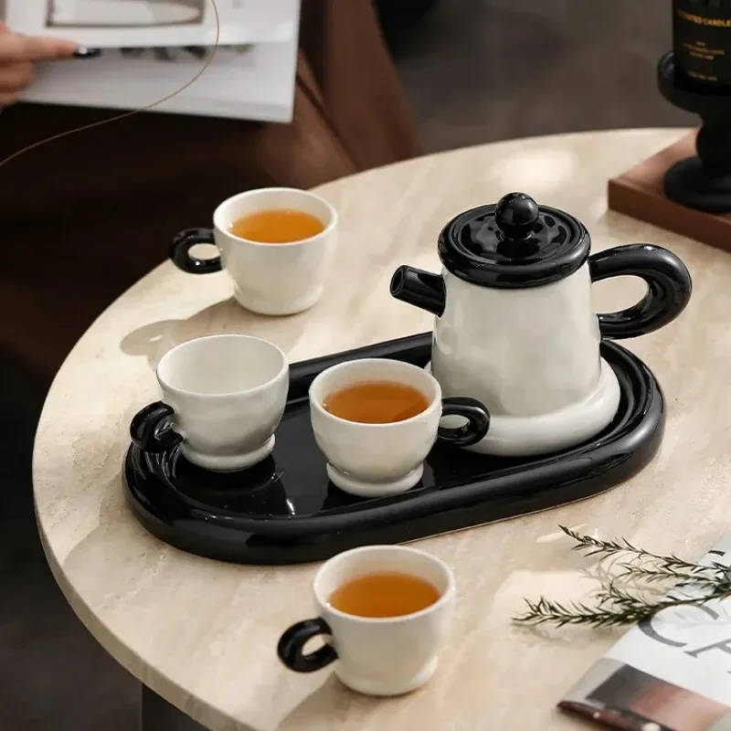French Ceramic Cup Sets One Pot and Four Cups Household Kitchen Tea Sets Gift Boxes with Souvenirs Water Bottle Set Kitchens Tea