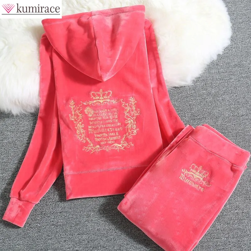 Spring and Autumn Golden Silk Velvet Sports Set Women\'s Leisure Embroidered Korean Edition Fashion Leisure Two Piece Set