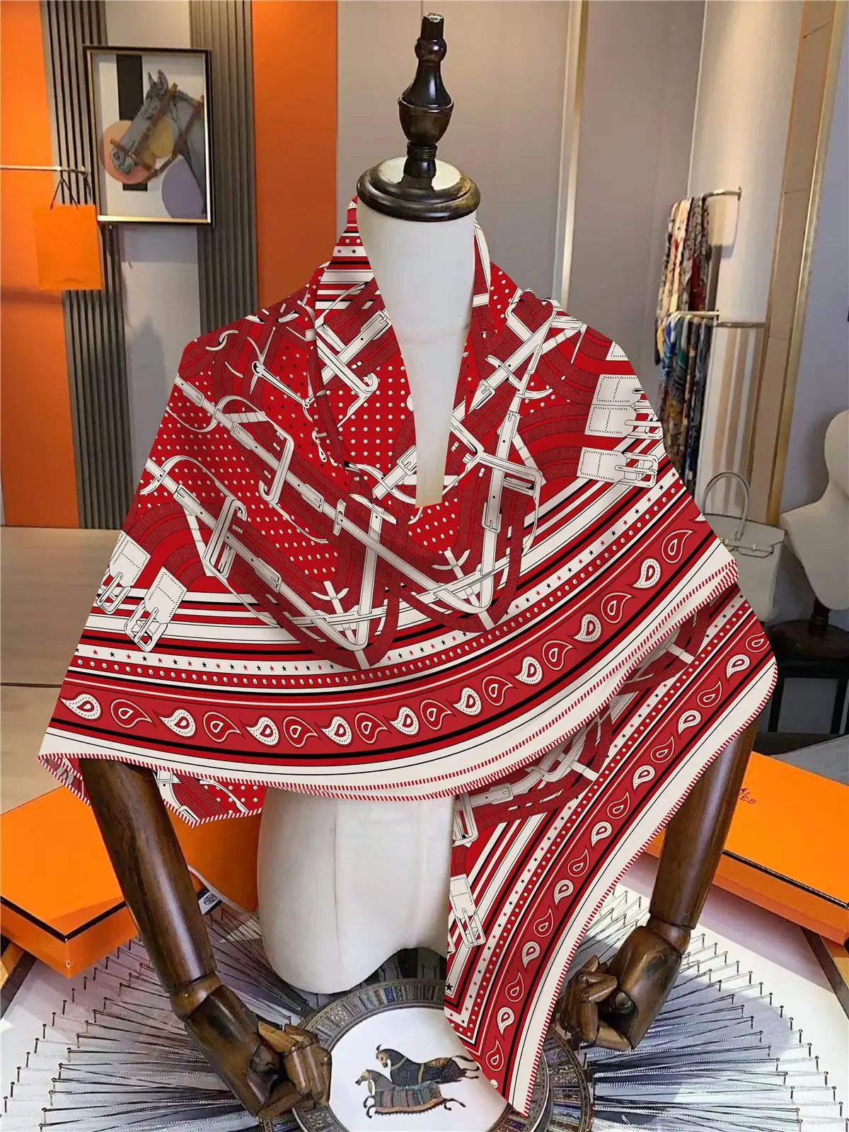 130Cm New Geometric Belt Chain Versatile Imitation Silk Wool Women's Outdoor Shawl Warm Scarf Scarf Scarf Large Square Scarf