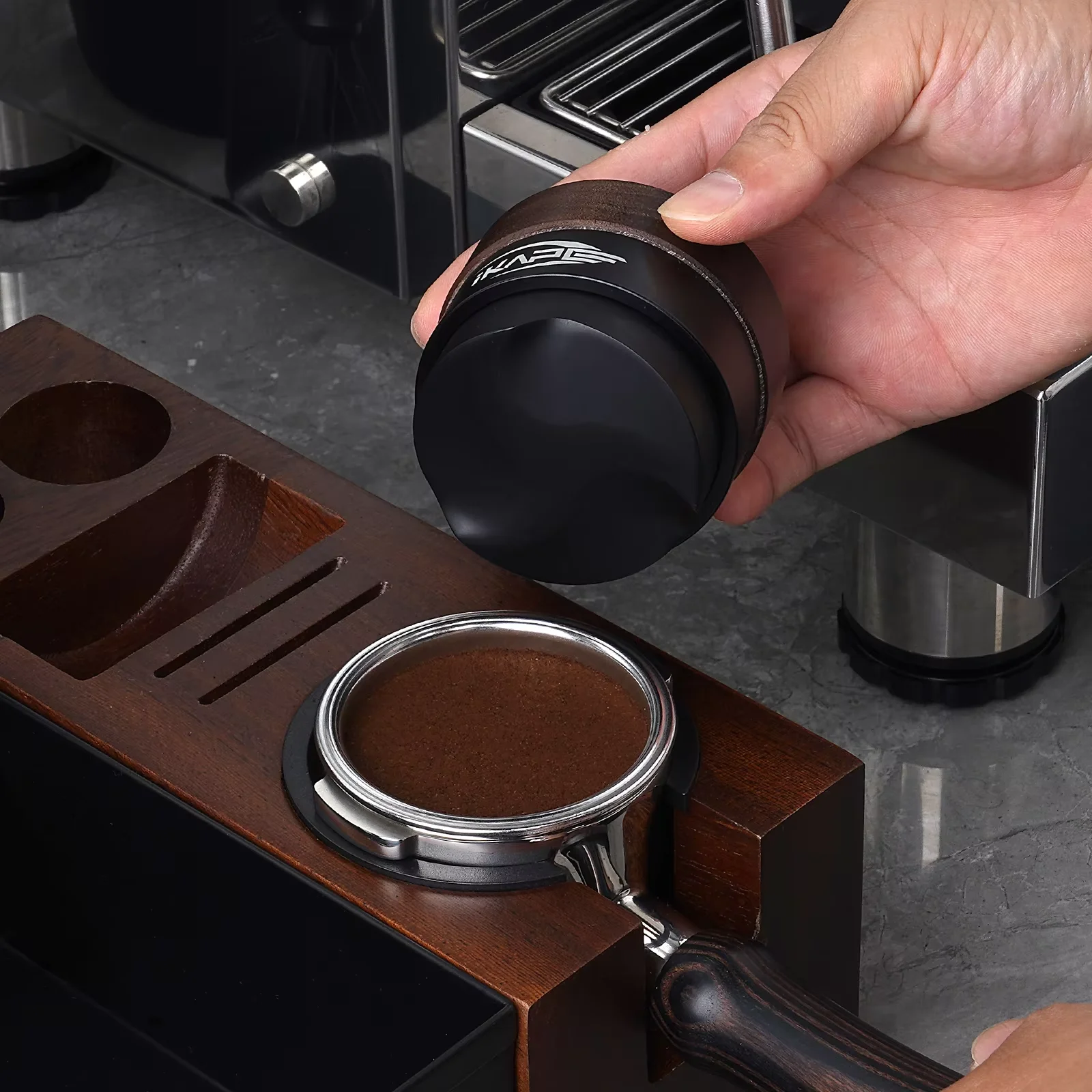 IKAPE Espresso Wooden Gravity Distributor, Fits 51/54/58mm Portafilters，Coffee Walnut Distributor with Titanium PVD Coating Base