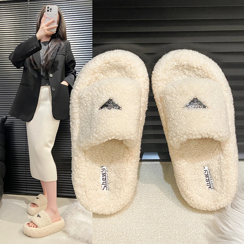 

2025 Woman Fashion Retro Design Niche Temperament Thick Bottom Fur Shoes Autumn and Winter Cotton Women Slippers