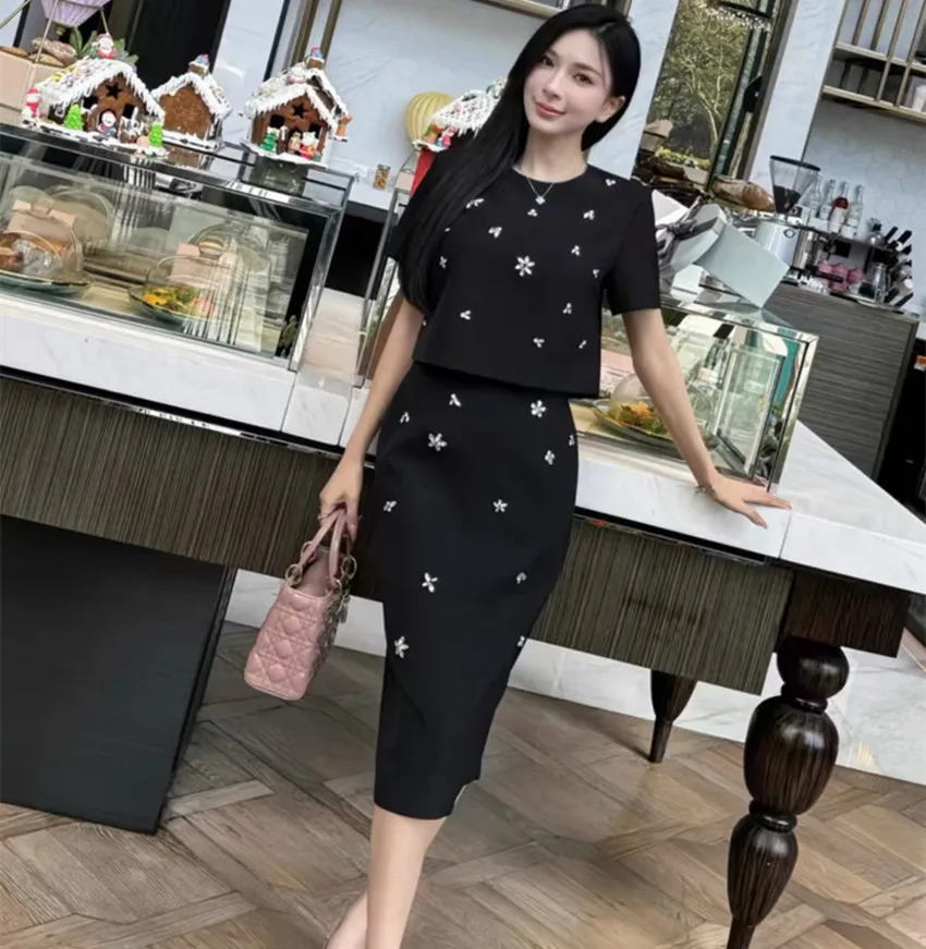 French Sweet Elegant Summer Two Piece Set New High Quality Women O Neck Diamonds Short Tops + Split Bodycon Midi Skirt Suits