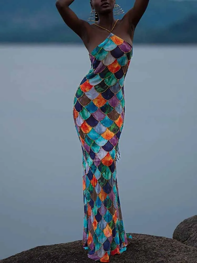 BKQU الملونة طباعة فستان طويل المرأة عبر الرسن مثير Y2K الصيف عارية الذراعين فساتين الحفلات Bodycon عالية الخصر ماكسي الشاطئ رداء 2025