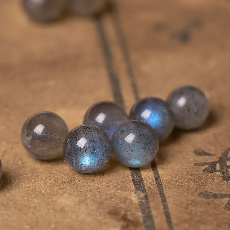 Свободные-бусины-из-натурального-серого-лунного-света