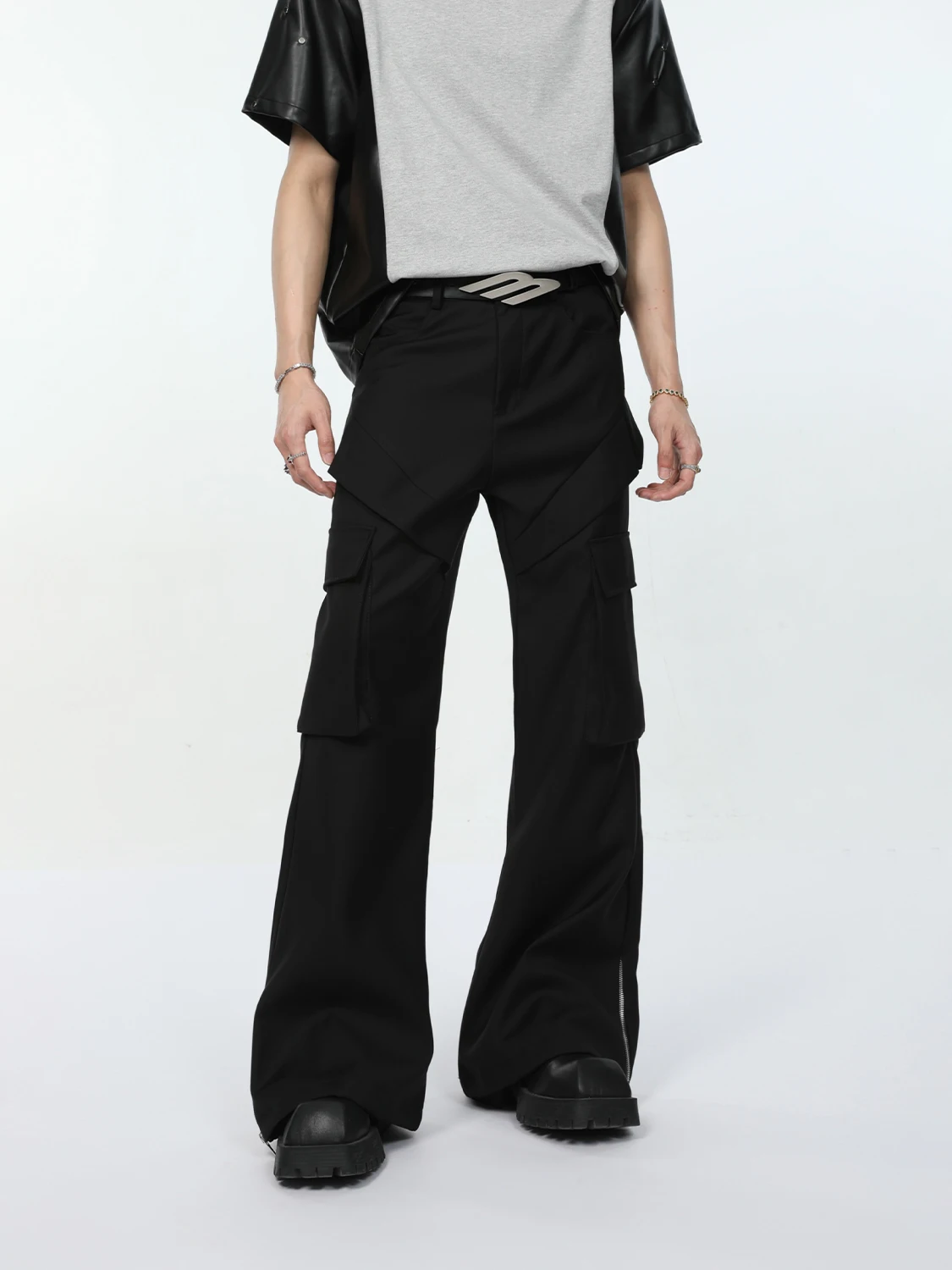 Fashion 2024 Men's Causal Pants Summer Zipper Multi-Pockets Solid Color Men's Street Trendy Male Casual Straight Trousers
