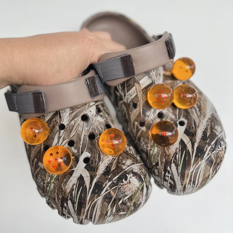 Fashion Funny Cartoon JIBBITZ Shoes Charms For Clogs Resin Material Waterproof Sandals Decorate Buckle Accessories Toys Gift