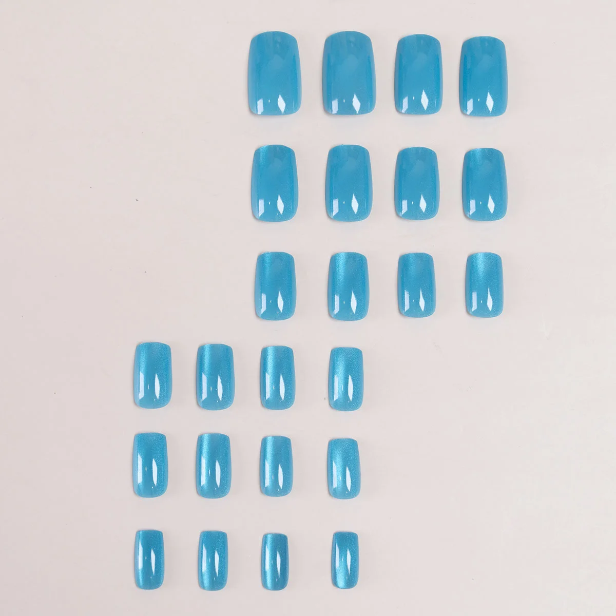 24/96個入り ピンクブルー グリッター キャッツアイ フェイクネイル グリッターガラスビーズ クリスタル グロッシー ショート プレスオンネイル フルカバー キャッツアイ ネイルチップ