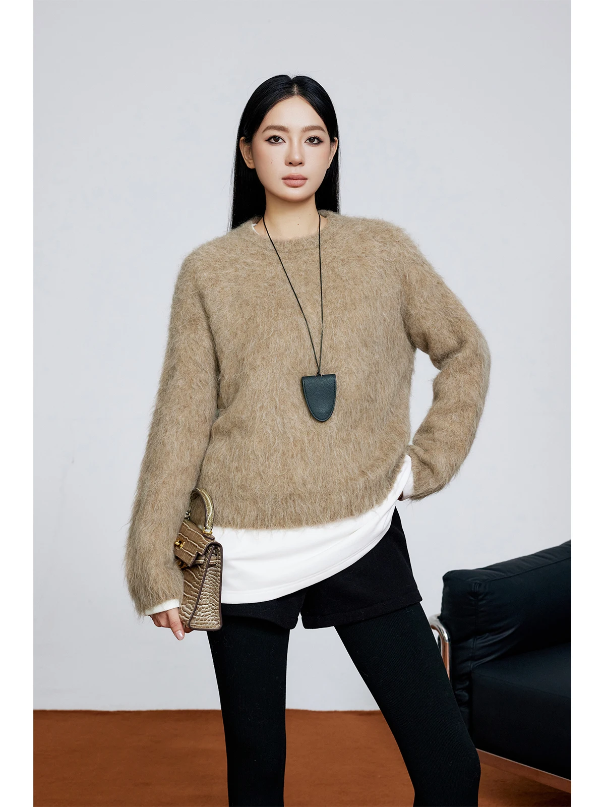 

ZhouMiao Women's Lazy Nordic INS Camel Hair oulder Drop Sweater Simple Loose Warm Top Winter round Ne Knitted Long Sve