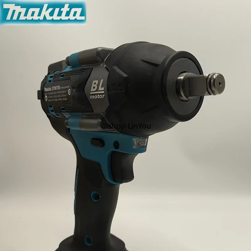 

Аккумуляторный бесщеточный шуруповерт Makita DTW700, для батареи 18В, без аккумулятора и зарядного устройства