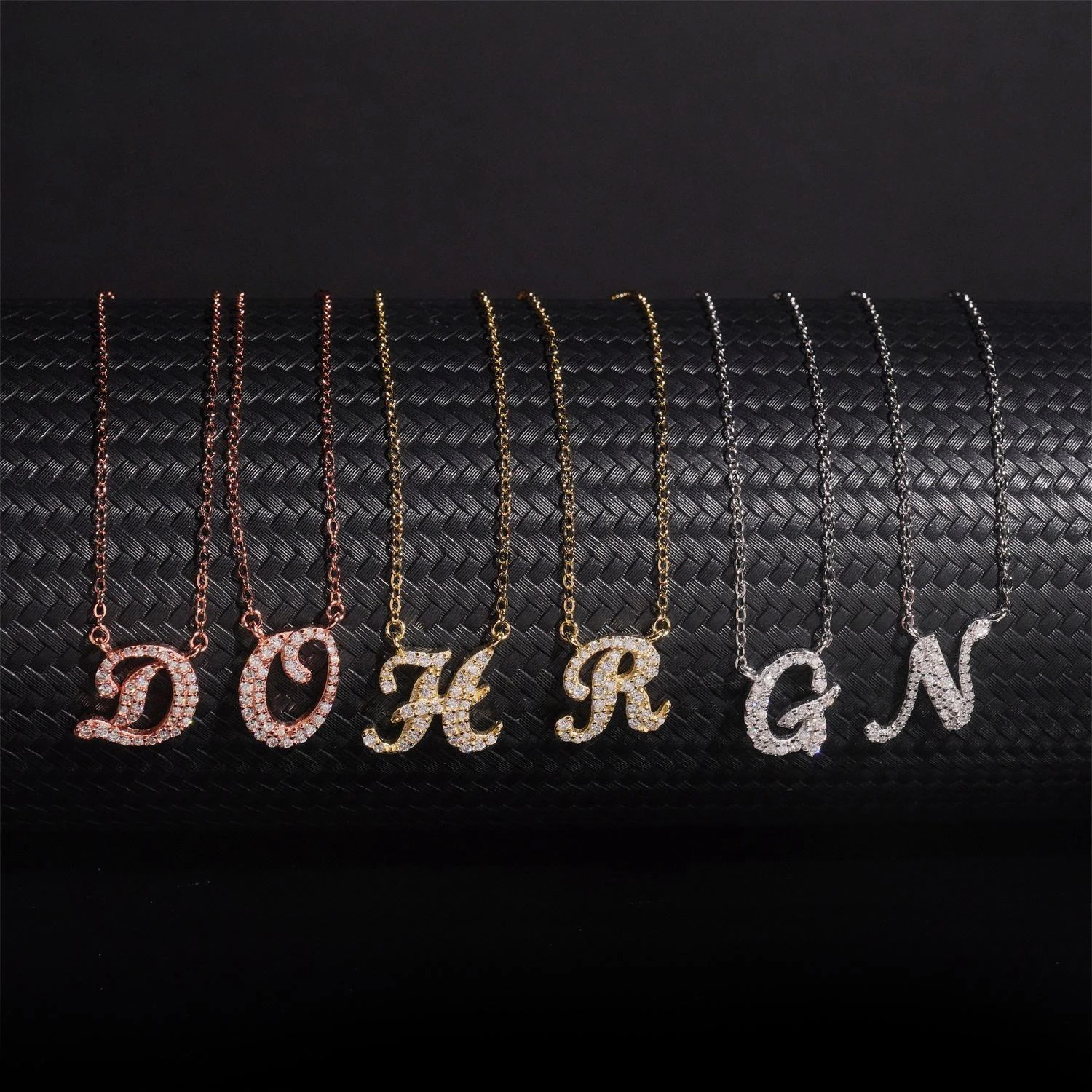 

Iced Out Pendant Necklace Hip Hop Jewelry 925 Silver Initial VVS Moissanite Letter A-Z Custom Link Chain Necklace for Men Women