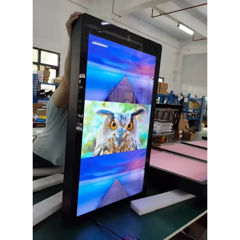 UD-75LA 75 Inch IP65 Waterproof 4K 3500cd/m2 LED Backlit Sun Readable Double-Sided Floor Stand Advertising Screens