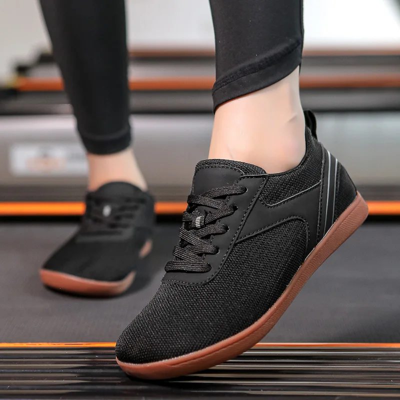 Women's Comfortable Walking Shoes by Manufacturers Autumn New Breathable Soft Sole Couples Flat Foot Sports and Casual Shoes