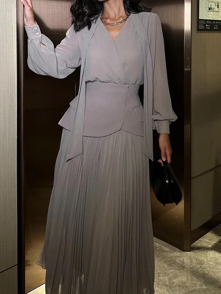 Jupe longue Sexy à col en v, gilet assorti, tenues à la mode, taille haute, couleur unie, costume 3 pièces, ensemble de transport élégant plissé pour femmes, 2025