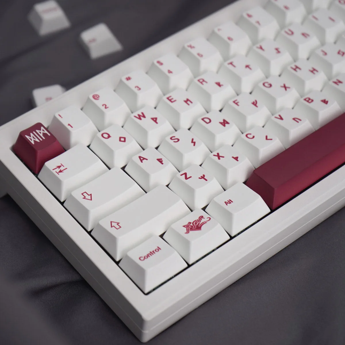 Blood Sacrifice PBT Keycaps 127Key Cherry Profile Hot Sublimation MX keycaps for 61/75/87/98 Mechanical Keyboard Custom Key Cap