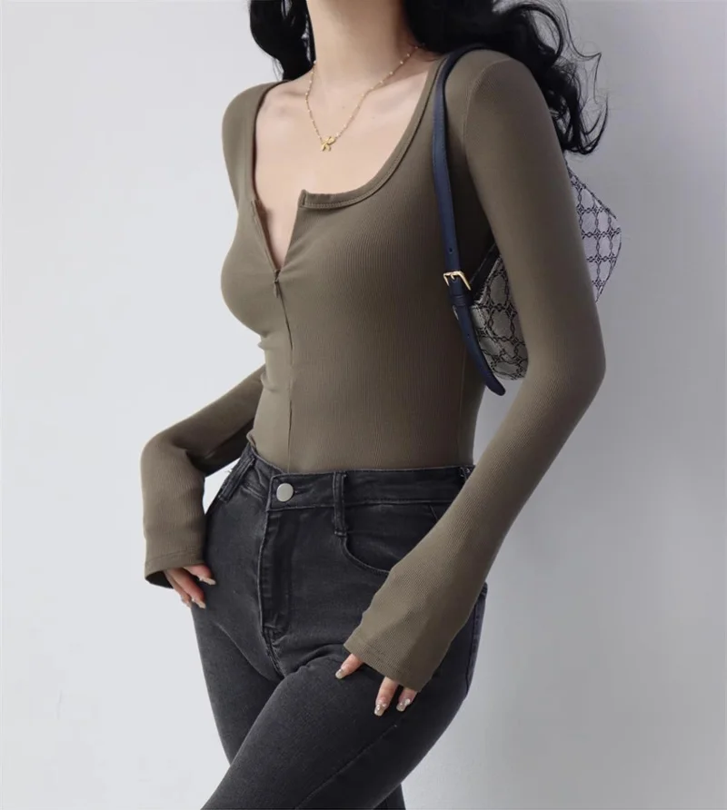 

Autumn New Round Neck Long Sleeve Thread Cotton Elastic Tight T-shirt Zipper Waist Top Women V682