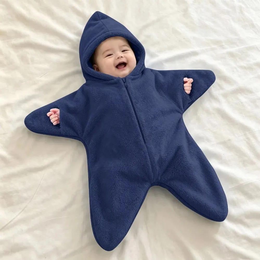 Cute Flannel Newborn Hooded Romper Star Shape Keep Warm Baby Fleece Bunting Romper Soft Halloween Footie Jumpsuit Winter