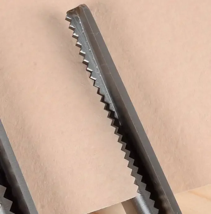 3/5/7mm Kleermakerij Geschulpte Rand Kartelschaar Schaar Clipper Cutter Naaien Professionele Kleermaker Schaar Doek Tailoring - afbeelding 1