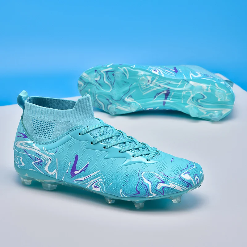 

Men's fashionable trendy sports shoes, football shoes, breathable and lightweight, all-season spiked football shoes, large-sized