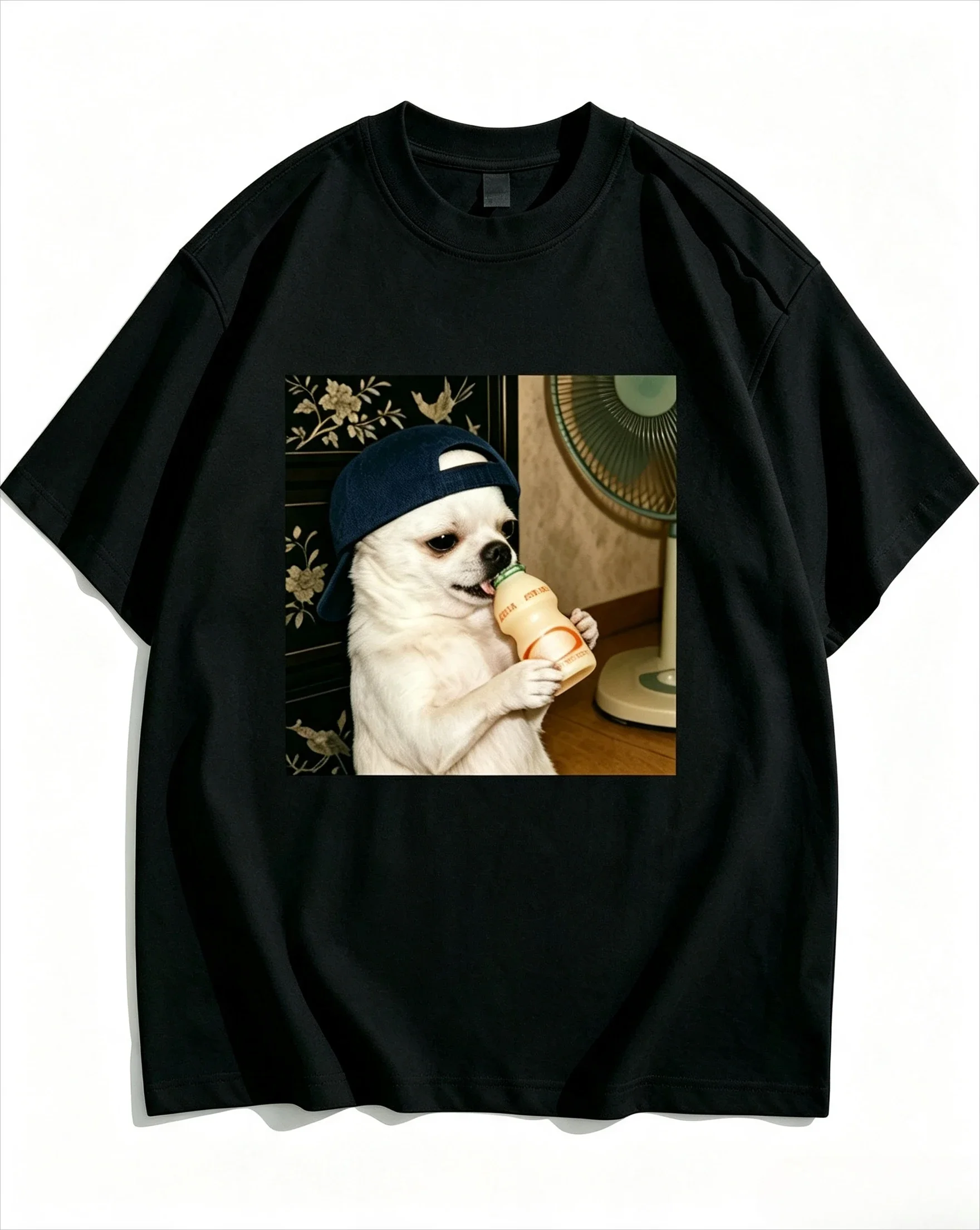 Retro Style Chihuahua Holding Drink Bottle Graphic T-shmen Cute Dog Printed Tee Sofoose Daily Streetwear Top