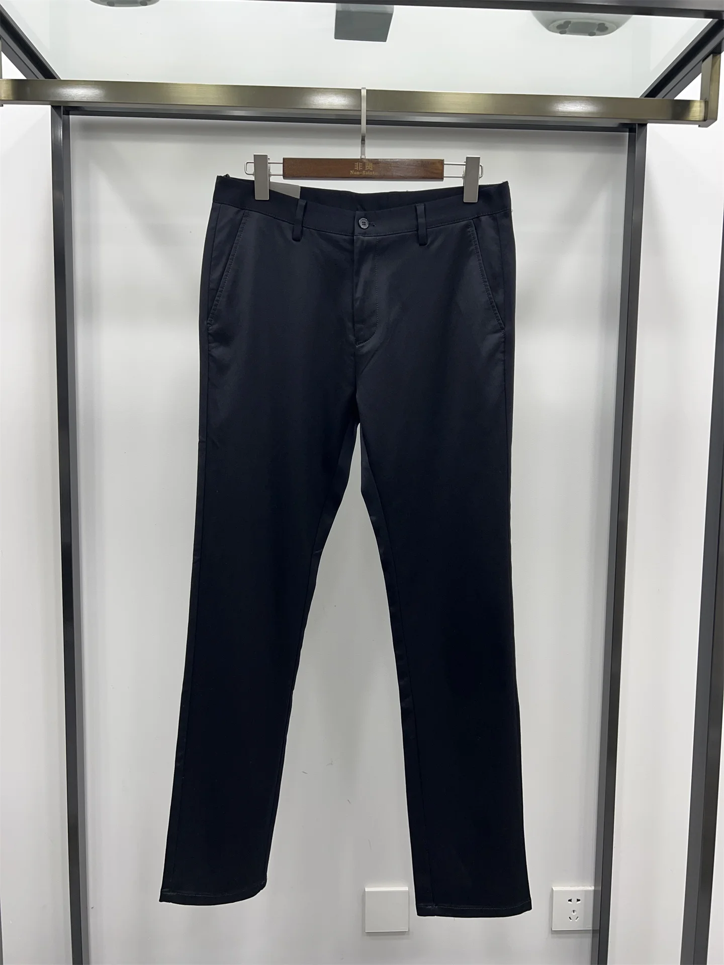 

Мужские повседневные брюки Non-Saints: прямые, драпированные, со средней посадкой, эластичным поясом, темно-синие, для осени