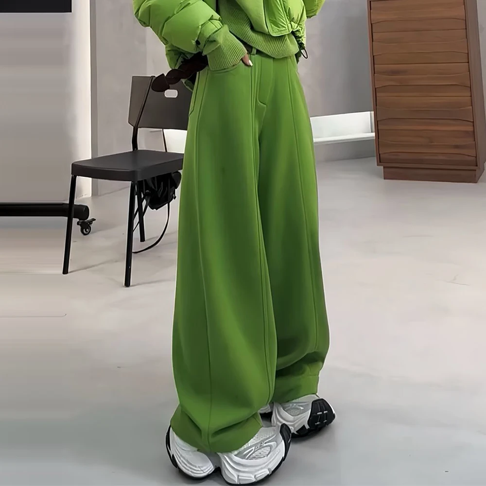 Design sense velvet scimitar sweatpants women's 2025 autumn and winter new  street wide-footed pants casual versatile trousers