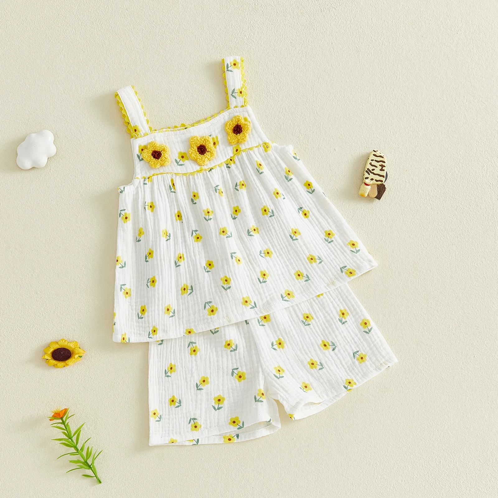 

Комплект из 2 предметов для малышек: шорты и майка с цветочным принтом. Летний повседневный наряд для новорожденных.