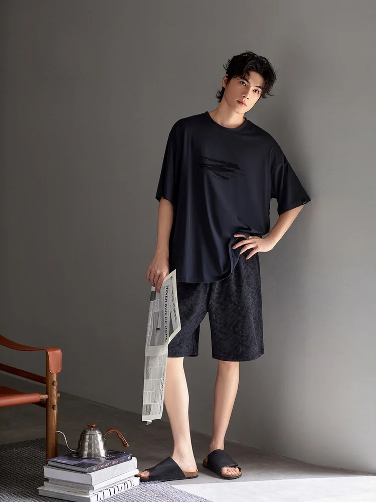 men's-summer-cotton-pajamas-loose-casual-round-neck-short-sleeve-home-clothes-set-comfortable-breathable-short-pants