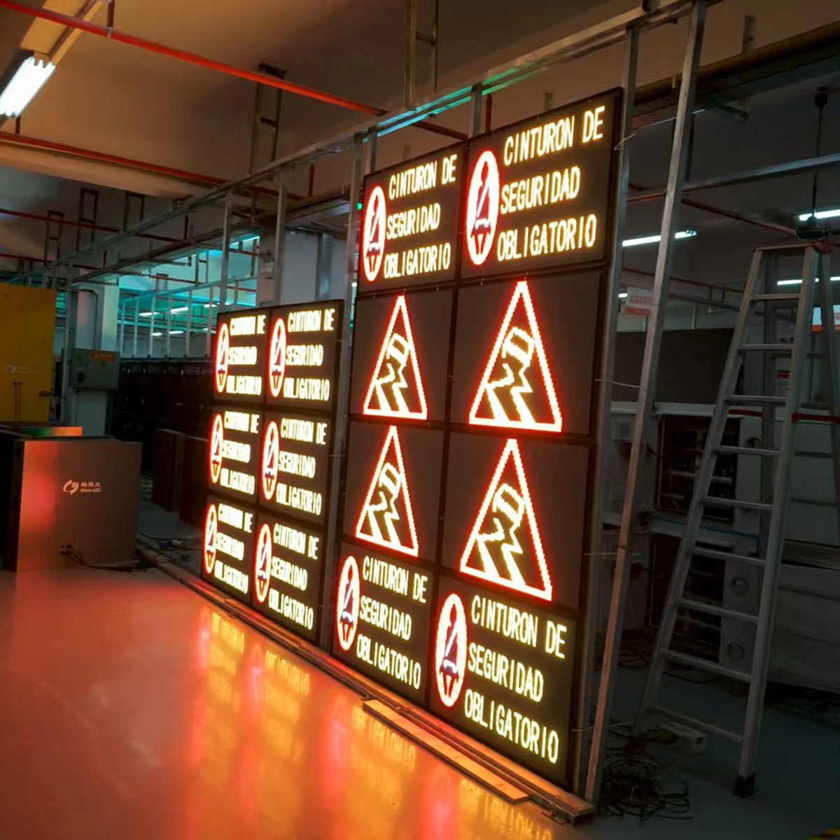 Factory Wholesale Solar LED Speed Limit Sign Radar Driver Feedback Traffic Warning Sign