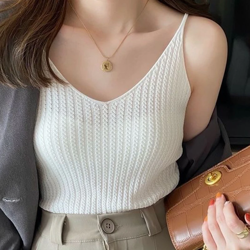 

Summer Women's Sexy Solid Color V-neck Spaghetti Straps Sleeveless Slim Twist Knitted Vest