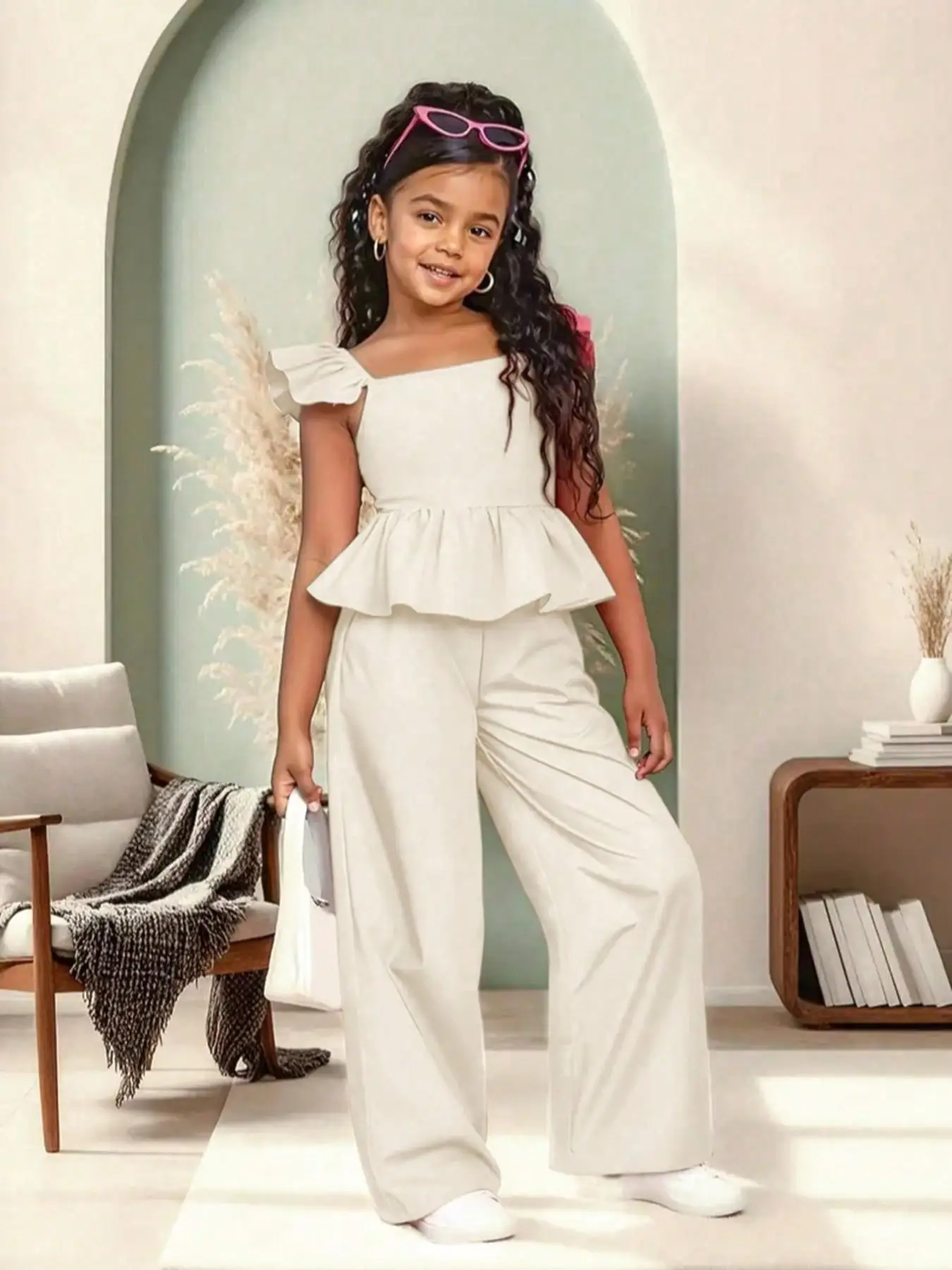 Mädchen-Jumpsuit mit Schößchen und weitem Bein, lässiger Jumpsuit mit quadratischem Ausschnitt, schmale Passform, All-in-One-Design, bequem für den Alltag, für Wochenendausflüge – Detail 9