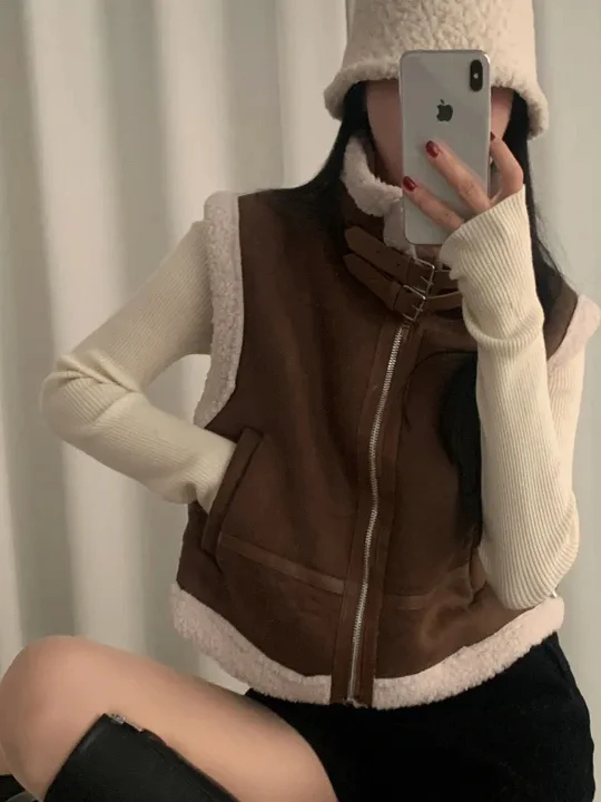 

Женский замшевый жилет-куртка в корейском ретро-стиле, свободный крой, с меховым воротником, цельный, из кожи, универсальный, модный