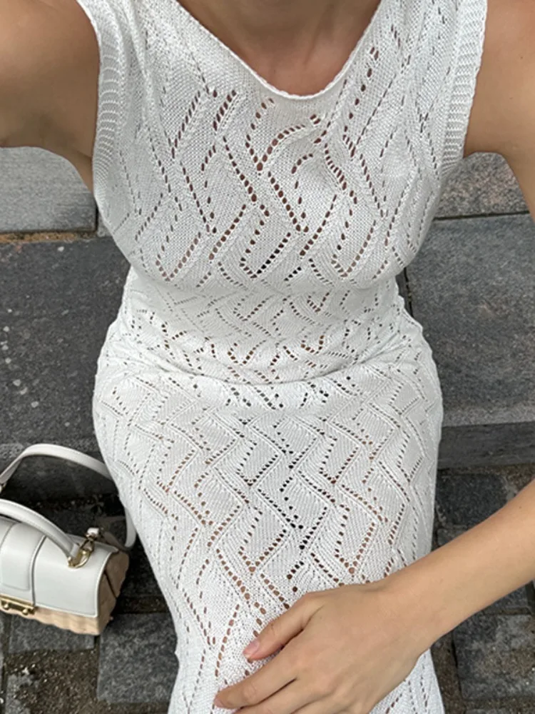 Elegant White Hollow Out Knitted Maxi Dress for Women Summer Sexy O-neck Sleeveless Slim Holidays Party Dress 2025 Beachwear