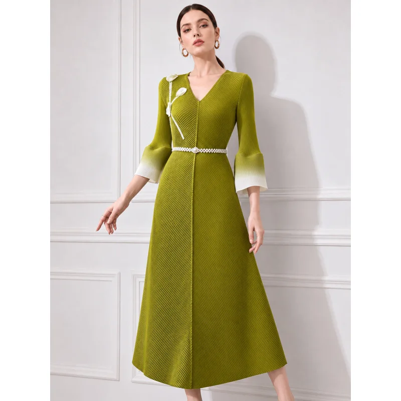 Miyake Pleated V-neck Dress Gradual Change Contrasting Color Horn Sleeve Disc Flower Waist Long Dress Light Luxury Women's