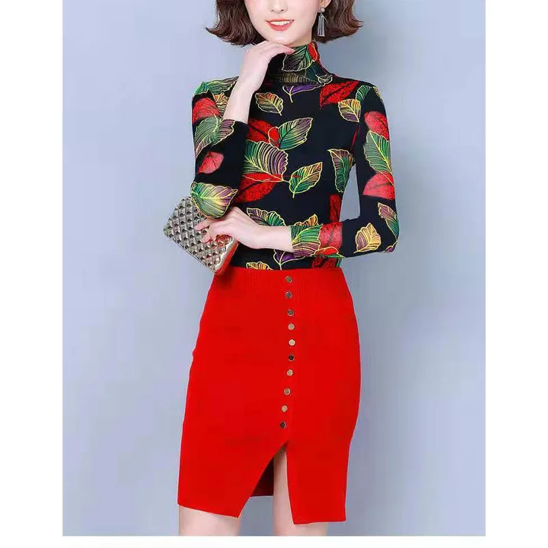 2023 New Autumn and Winter Fashion Minimalist Printed Westernized Mother\'s Outfit Long Sleeved Temperament Slim Fit Warm Top