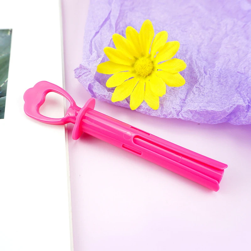 Plastic Menstrual Disc Menstrual Cup Booster Leak-Proof Menstrual Period Portable Medical Feminine Hygiene Product