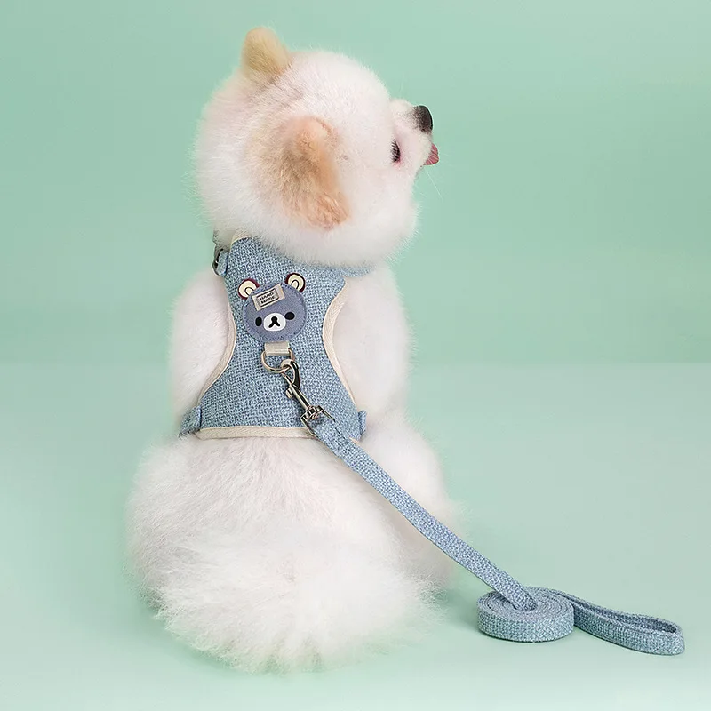 

Adjustable Bear Vest Harness – Cute Cartoon Pet Strap for Dogs/Cats/Rabbits with Secure Leash Attachment (Comfy & Stylish)