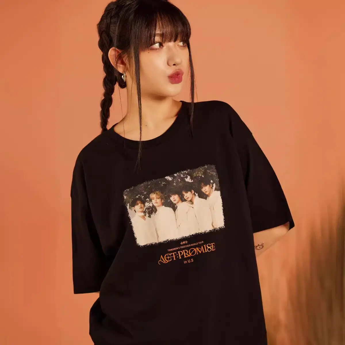 Kpop TXT T-SHIRT World Tour ACT: PROMISE in U.S Tshirt Unisex Black Cotton TEE