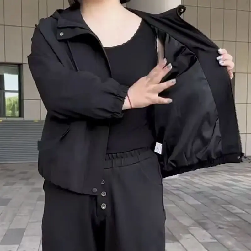 Women Short Trench Coat 2027 New Spring Autumn Korean Loose Hooded Windbreaker Fashion Casual Wild Zipper Overcoat With Lined